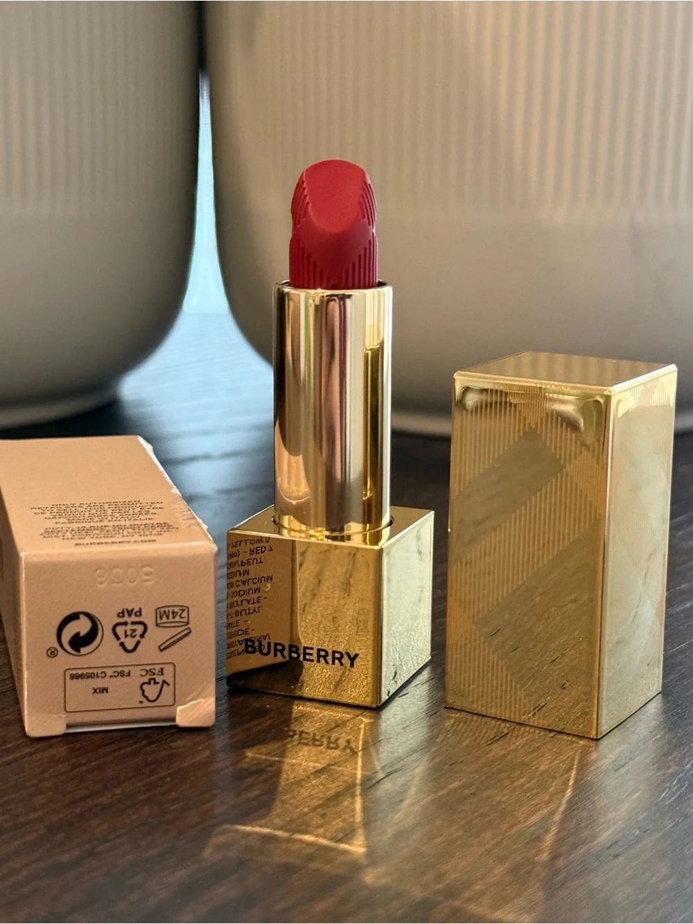 Burberry Kisses Satin Lip Color 103 Bold Cherry Lipstick ✨ NIB